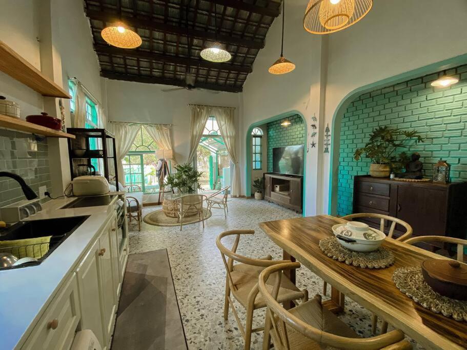 Hoi An Coastal Charm Villa - Jaccuzi Pool - Netflix Tan Thanh ภายนอก รูปภาพ